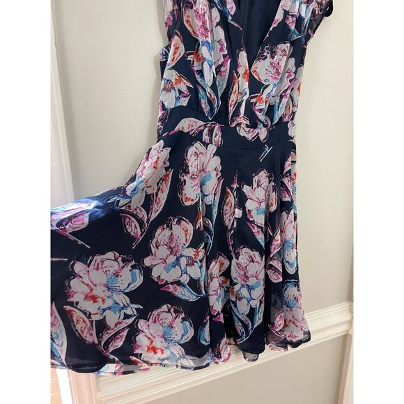 French Connection Feminine Shadow Bloom Floral Sleeveless Dress 8 - Picture 3 of 8